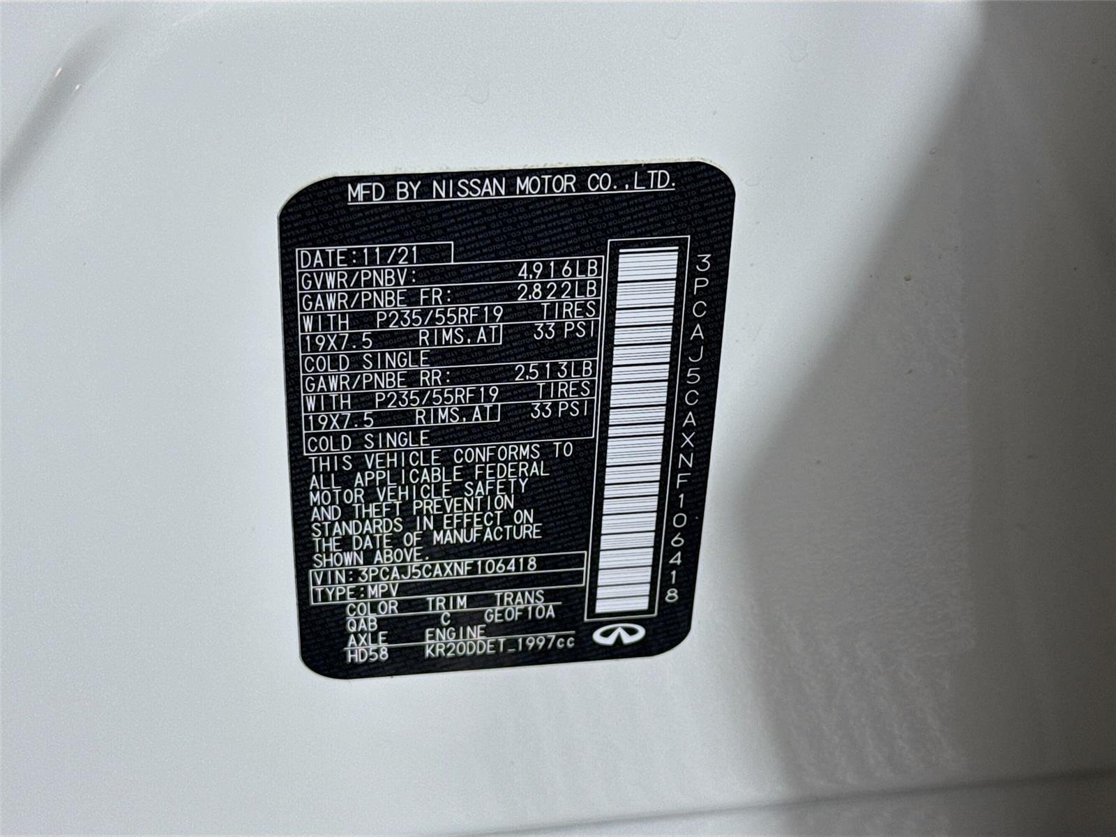 Used 2022 Majestic White INFINITI ESSENTIAL image 34