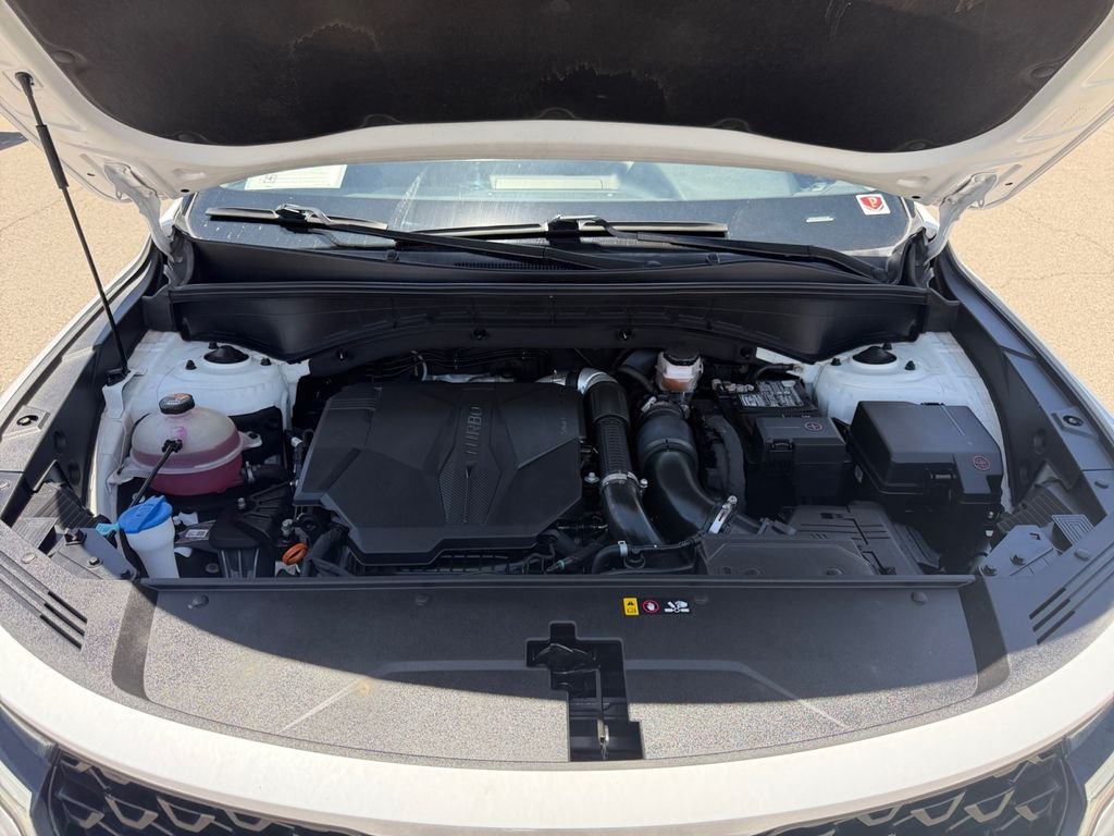Used 2023 White Kia SX image 20