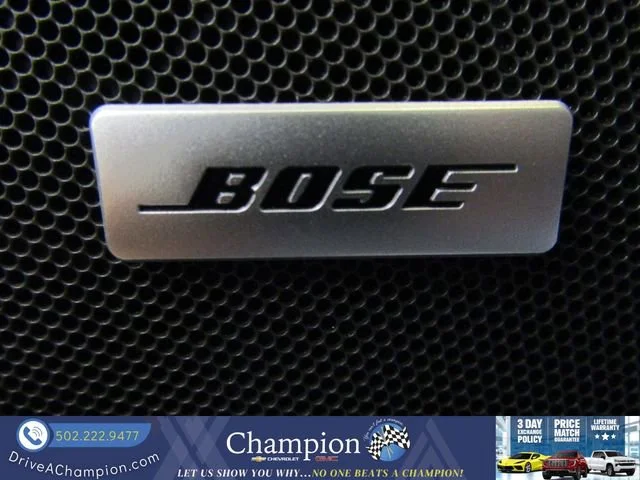Used 2025 Iridescent Pearl Tricoat Chevrolet Premier image 29