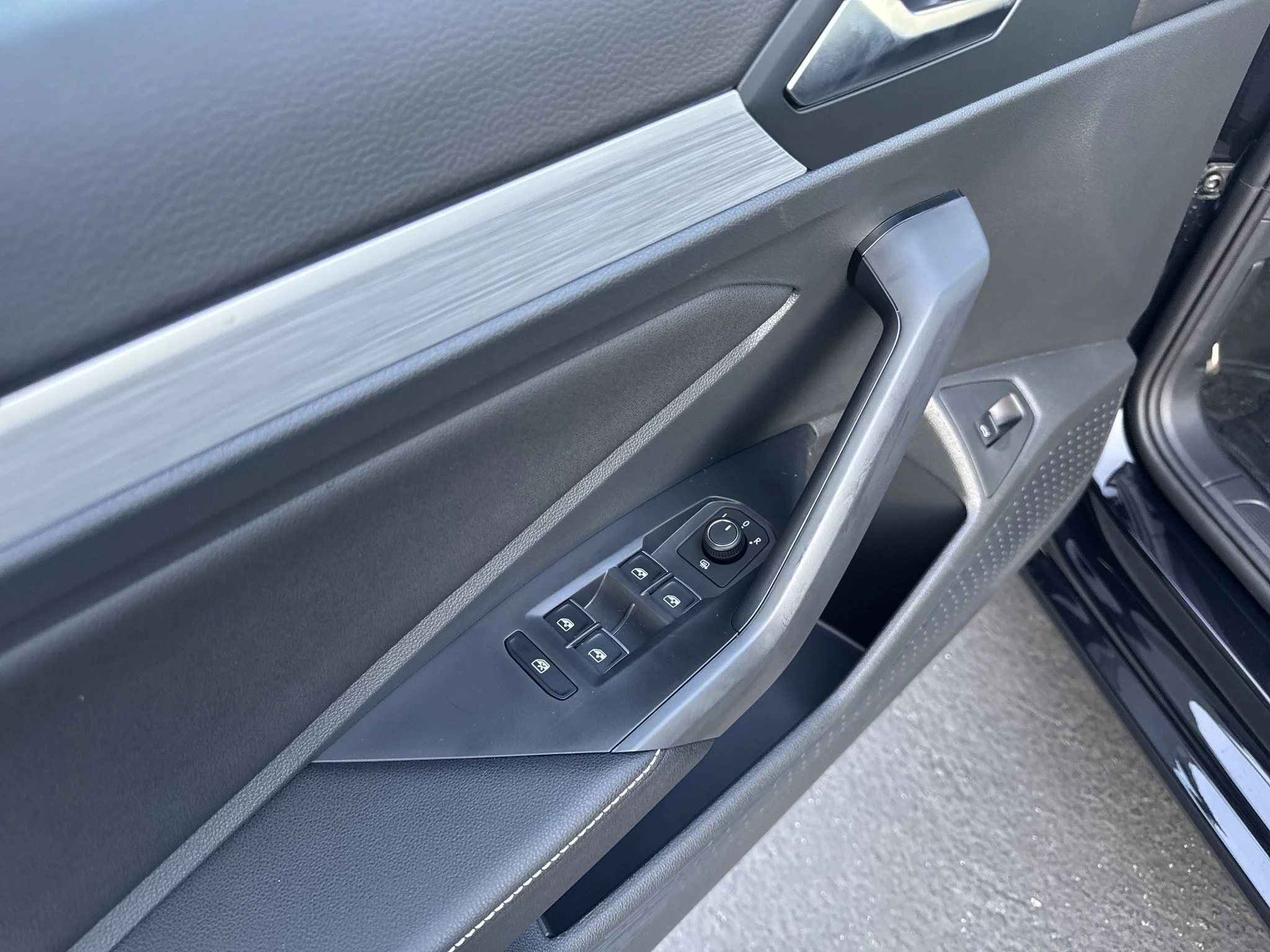New 2026 Deep Black Pearl Volkswagen Sport image 12