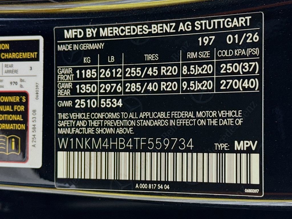 New 2026 Obsidian Black Metallic Mercedes-Benz GLC 300 image 52