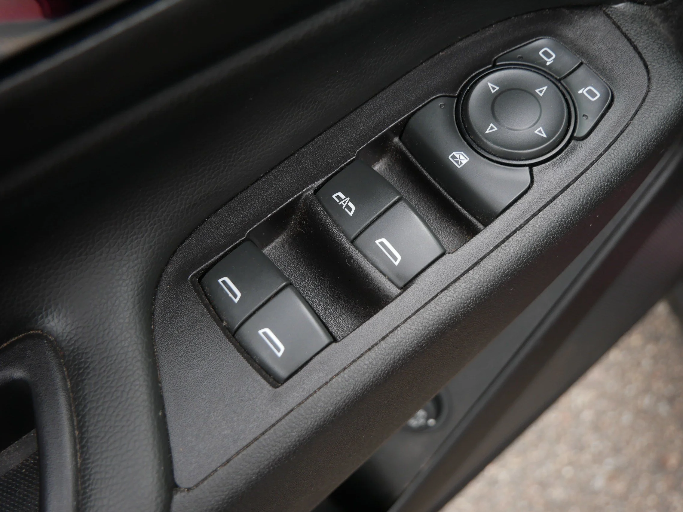 Used 2019 Cajun Red Tintcoat Chevrolet LT image 21