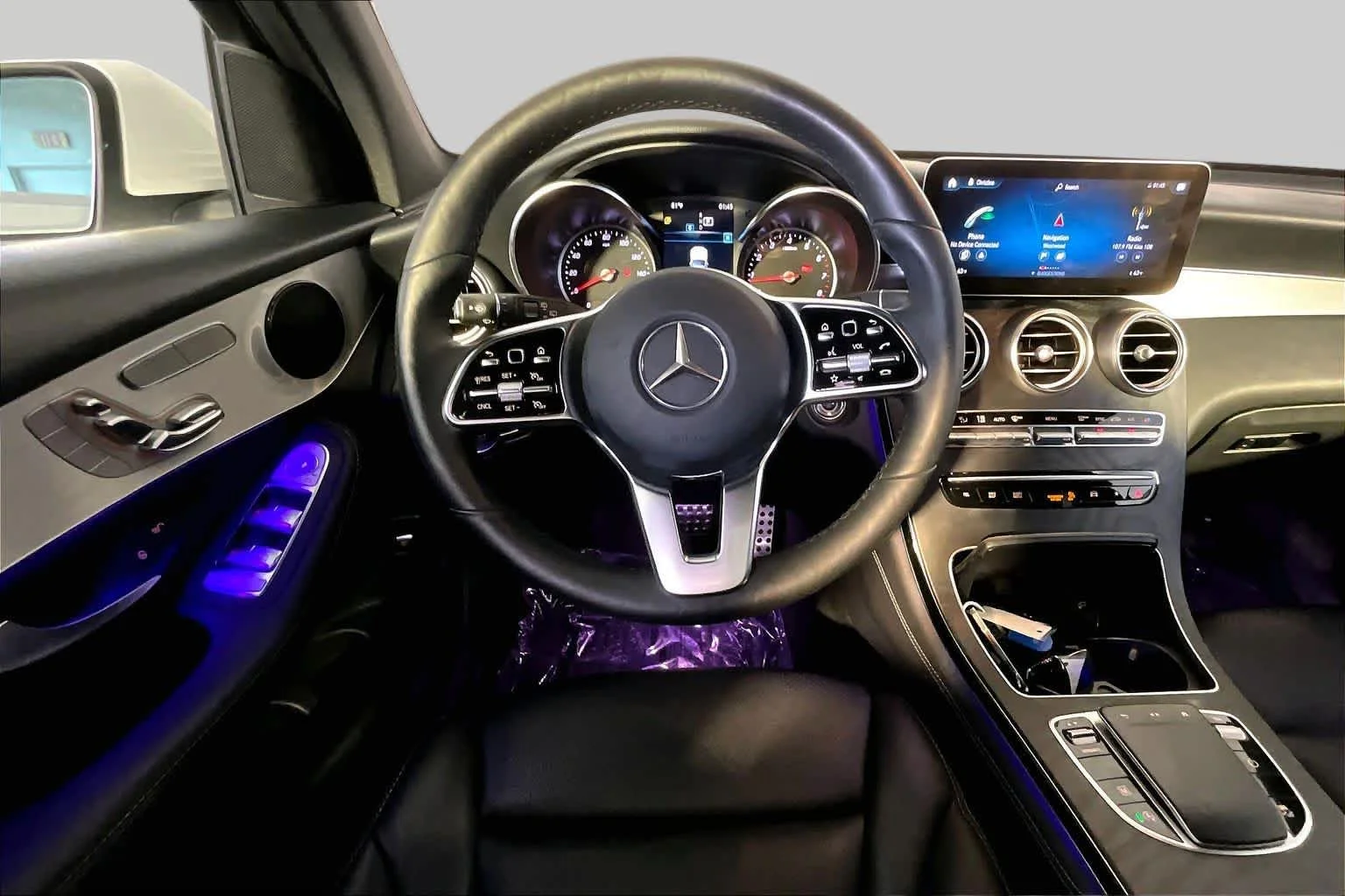 Used 2020 Polar White Mercedes-Benz GLC 300 image 6