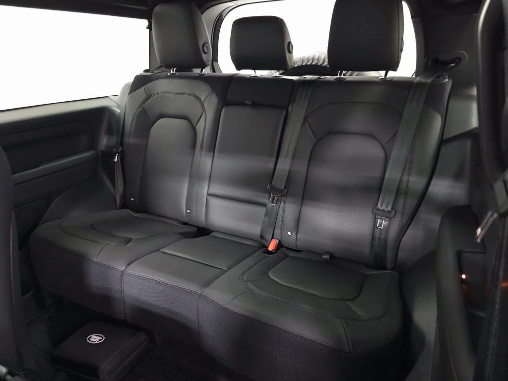 2025 Land Rover Defender V8 - Photo 41