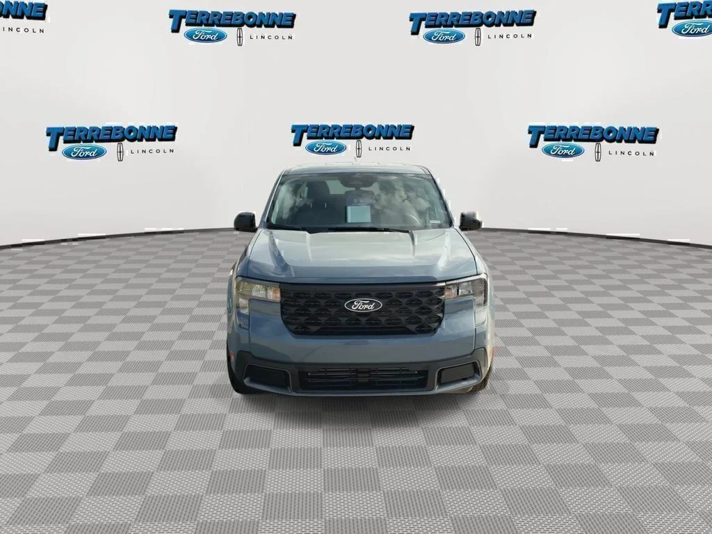 New 2026 Azure Gray Metallic Tri-Coat Ford XLT image 3