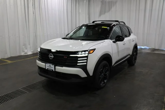 New 2026 Aspen White TriCoat / Super Black Two-tone Nissan SR image 7