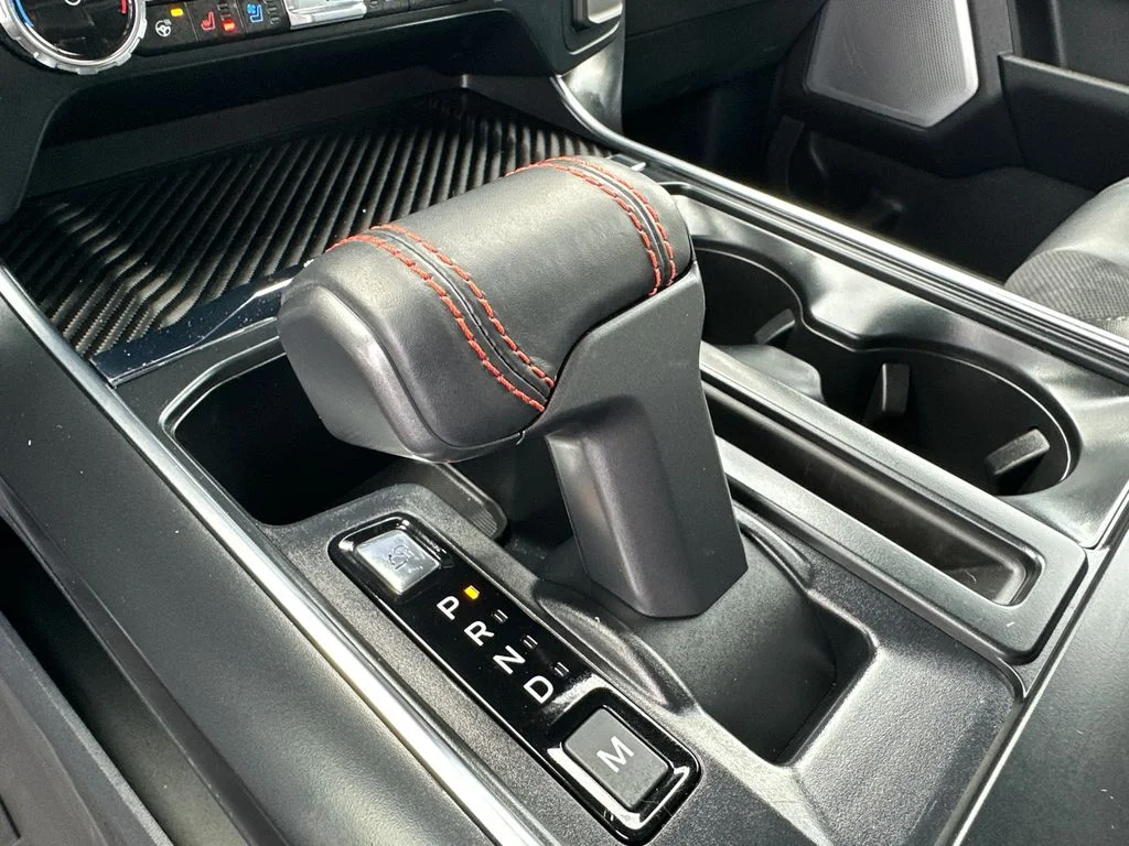 Used 2025 White Ford Raptor image 31