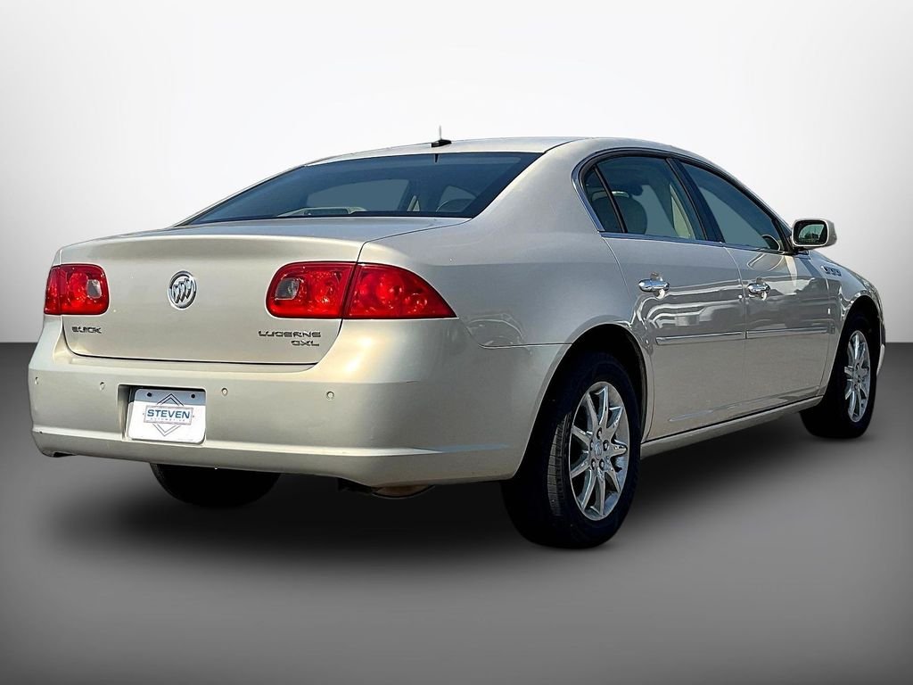 Used 2008 Gold Buick CXL image 6