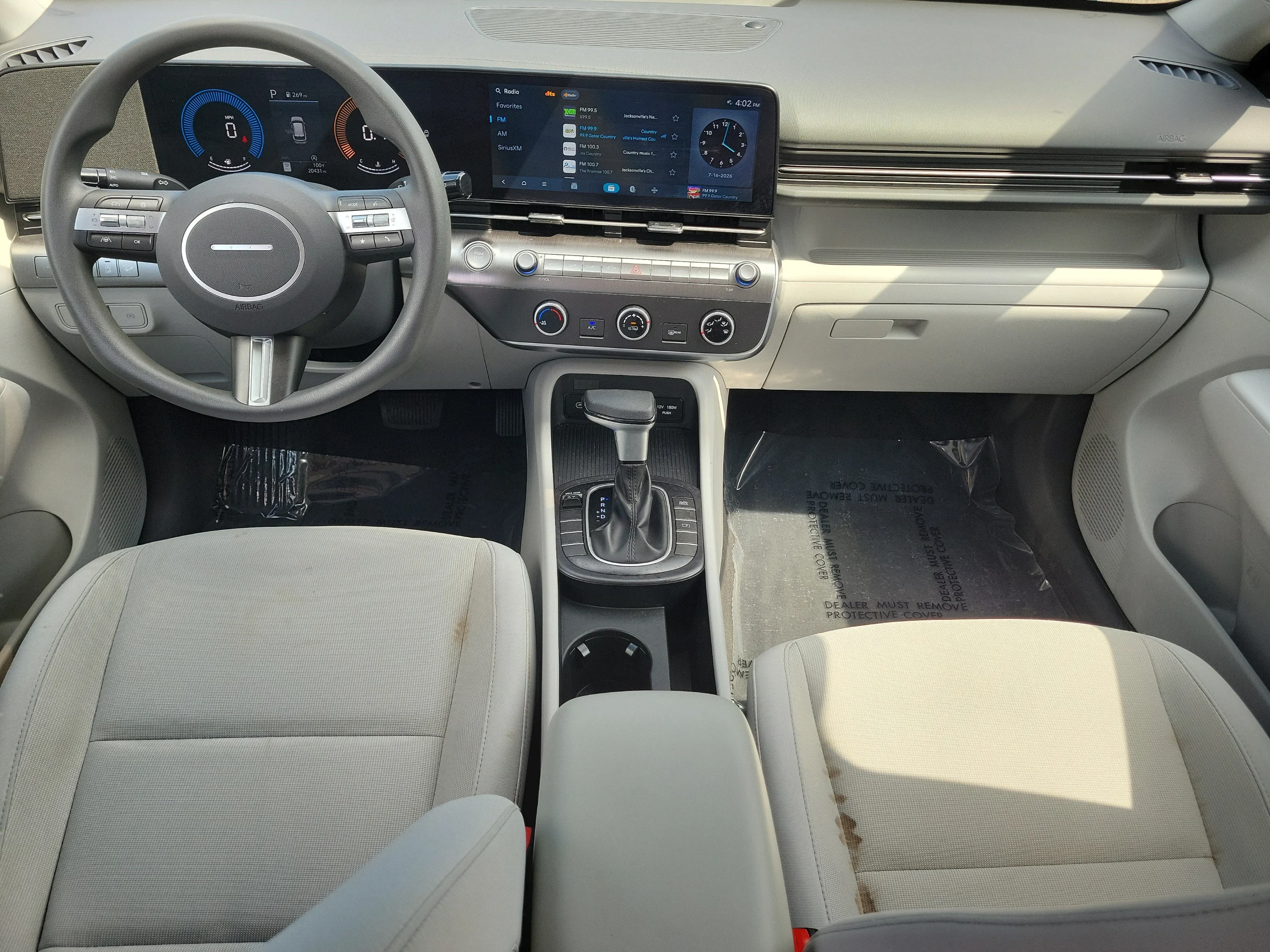 Used 2025 Abyss Black Pearl Hyundai SE image 12