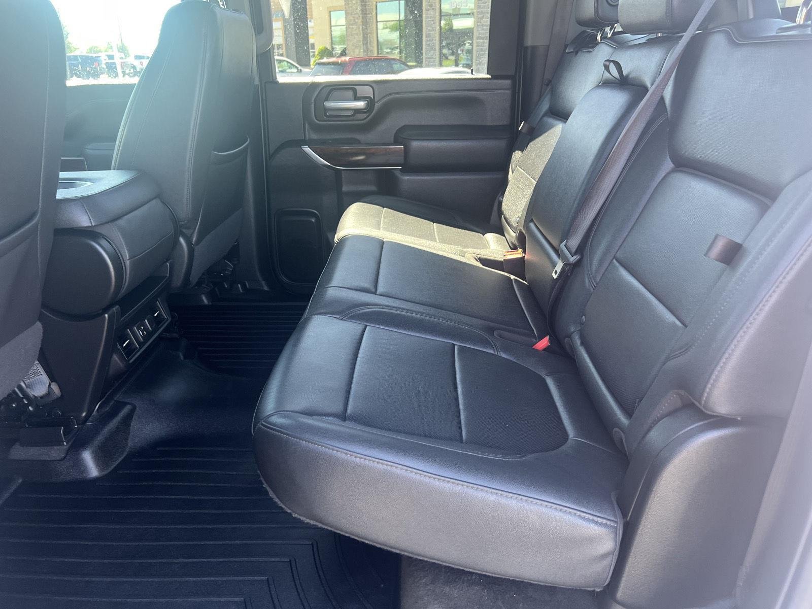 2023 GMC Sierra 3500HD SLT - Photo 31