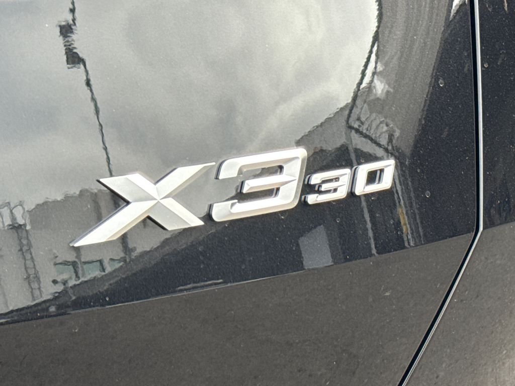 New 2026 Black Sapphire Metallic BMW 30 xDrive image 8