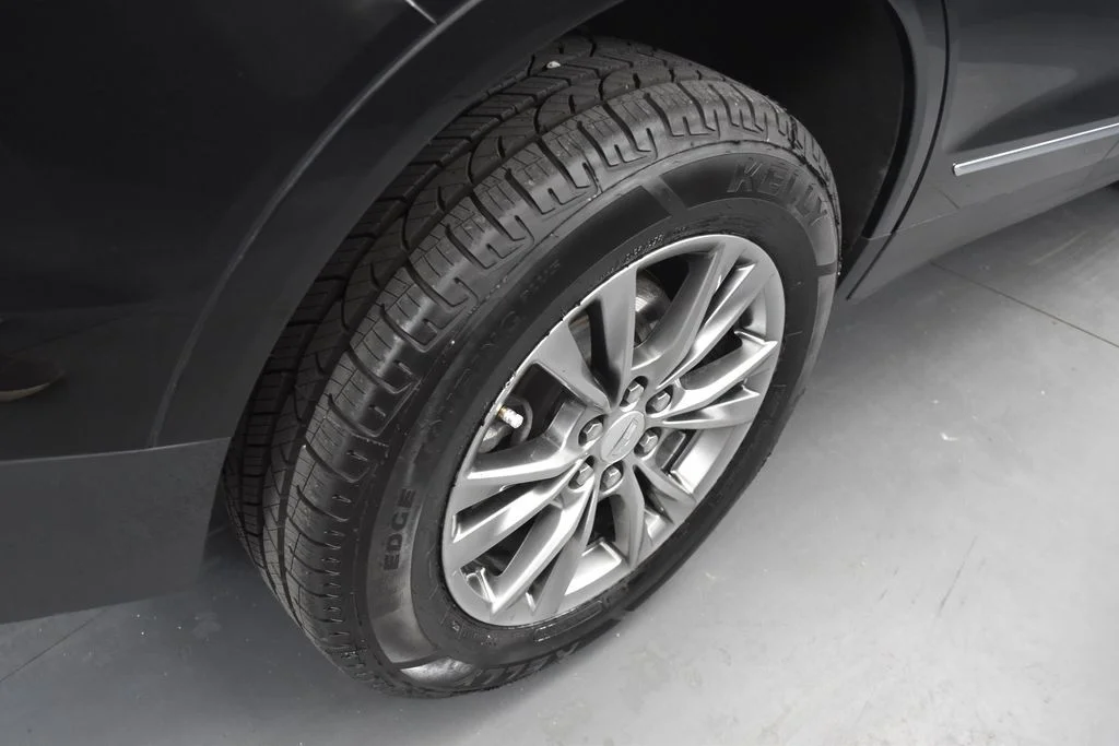 Used 2022 Black Cadillac Premium Luxury image 23