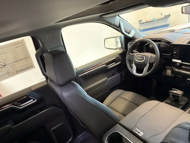 New 2026 Summit White GMC Elevation image 30