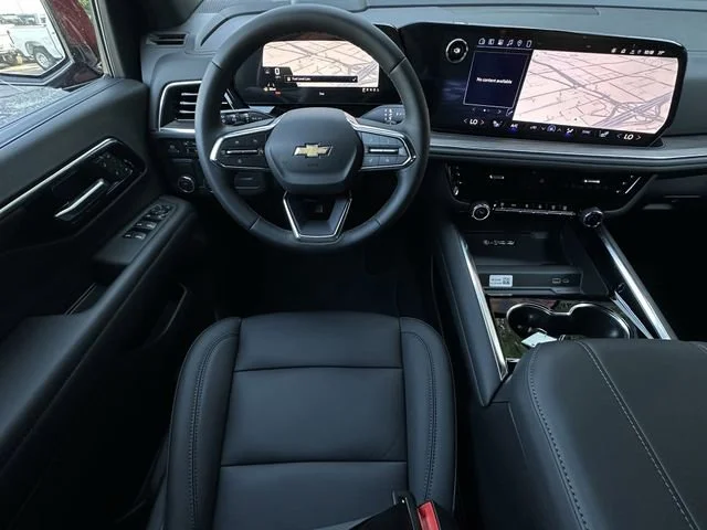 2026 Chevrolet Suburban LT - Photo 11