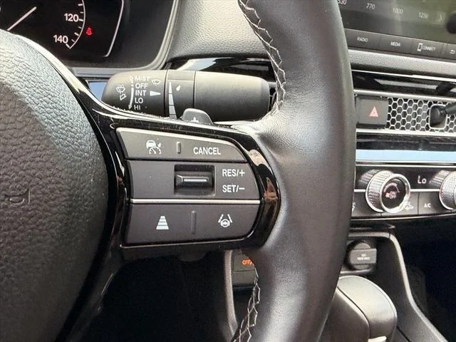 Used 2025  Honda Sport image 18
