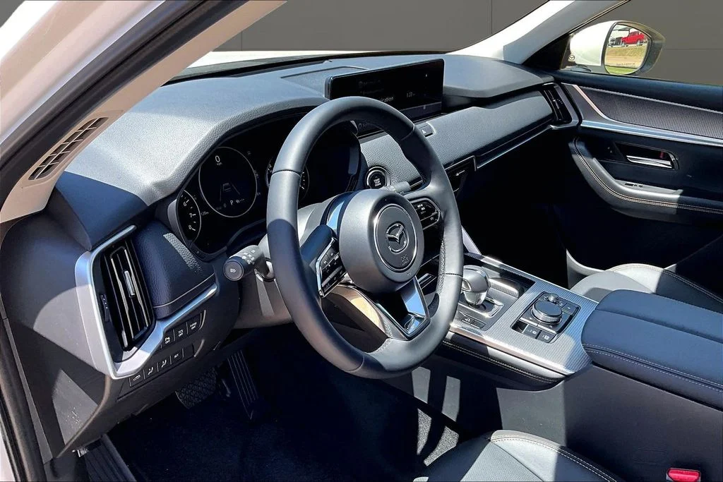 2026 Mazda CX-90 Preferred Package - Photo 6