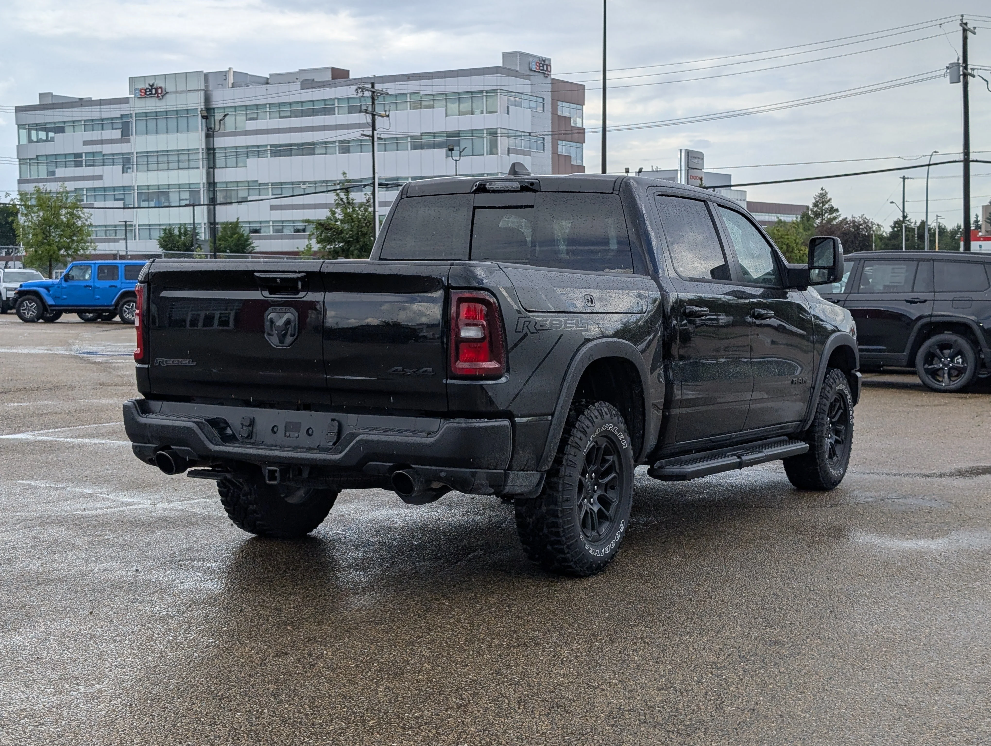 Used 2025 Diamond Black Crystal Pearlcoat Ram Rebel image 8