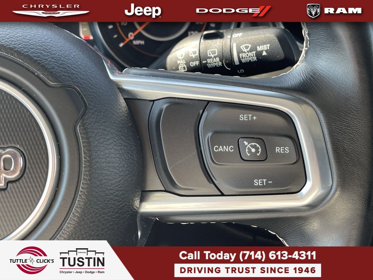 Used 2020 Granite Crystal Metallic Clearcoat Jeep Sahara image 29