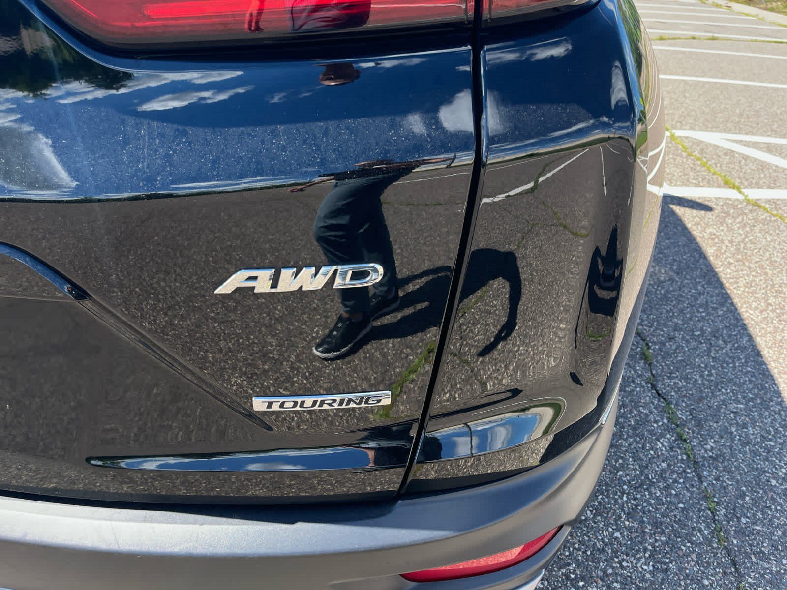 Used 2020 Crystal Black Pearl Honda Touring image 7