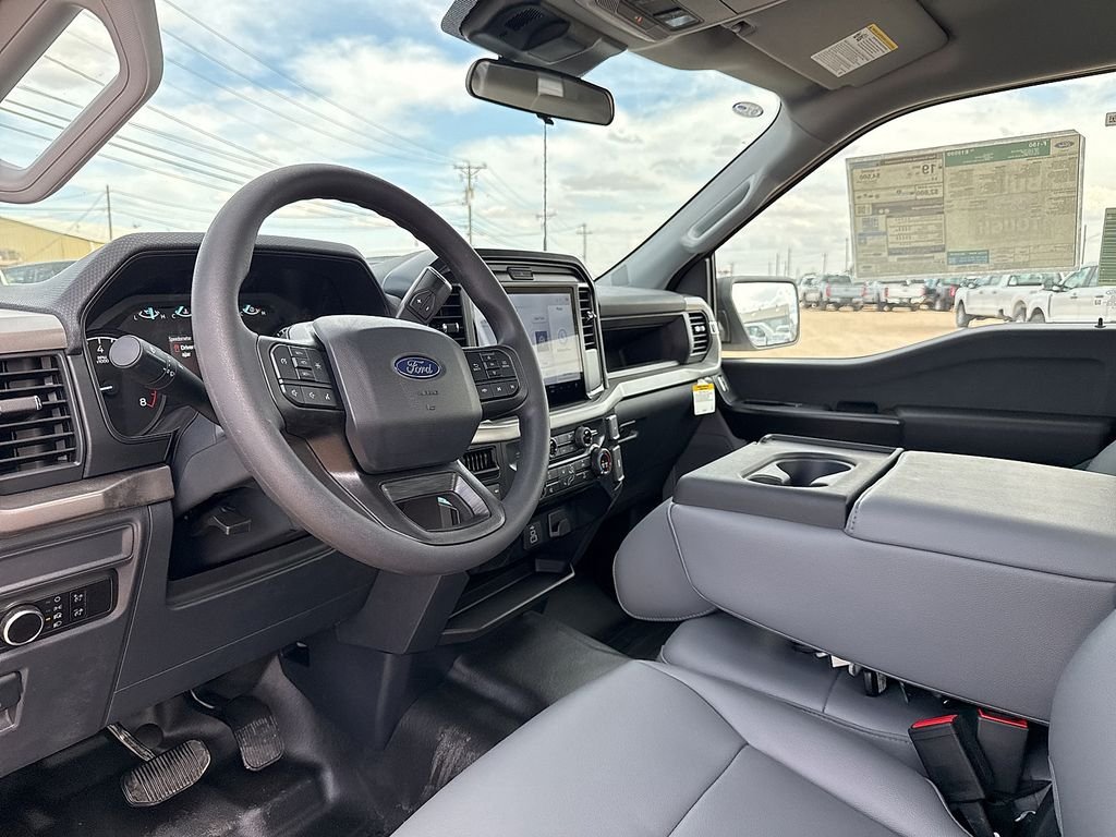New 2026 Oxford White Ford XL image 15