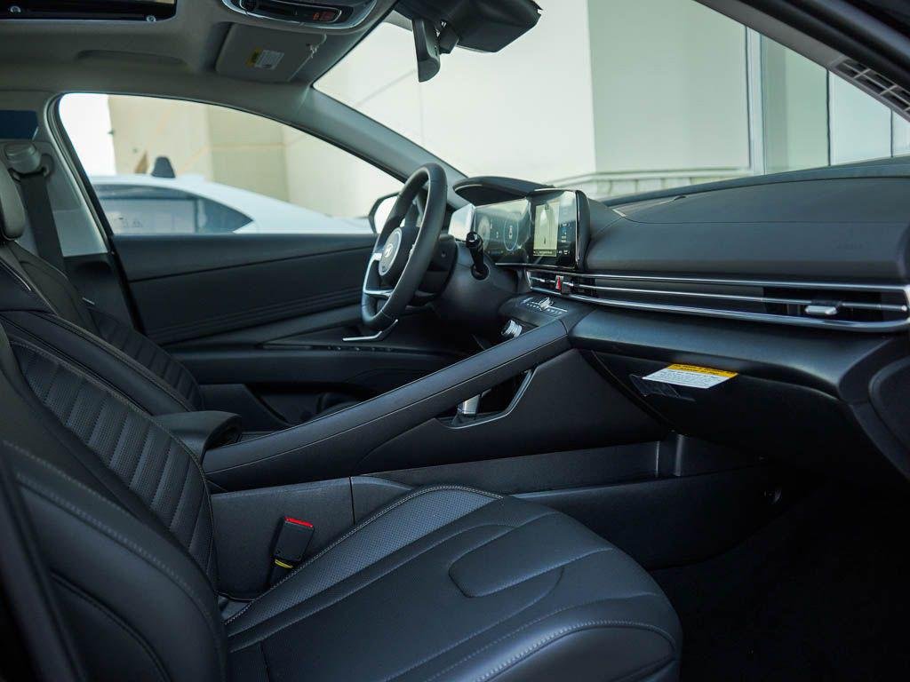 New 2026 Abyss Black Hyundai Limited Sedan FWD image 33