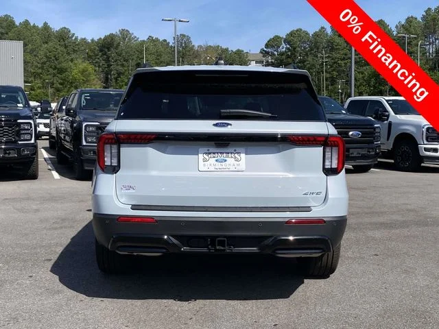 New 2026 Space White Metallic Ford ST-Line image 4