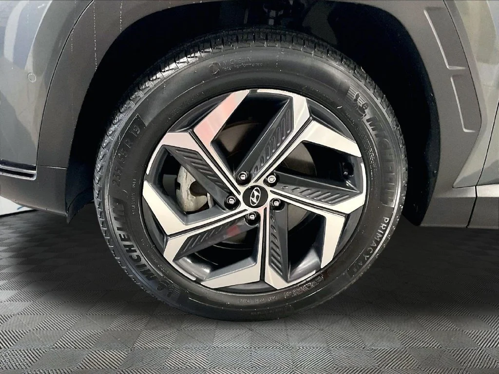 Used 2024 Gray Hyundai Limited image 7