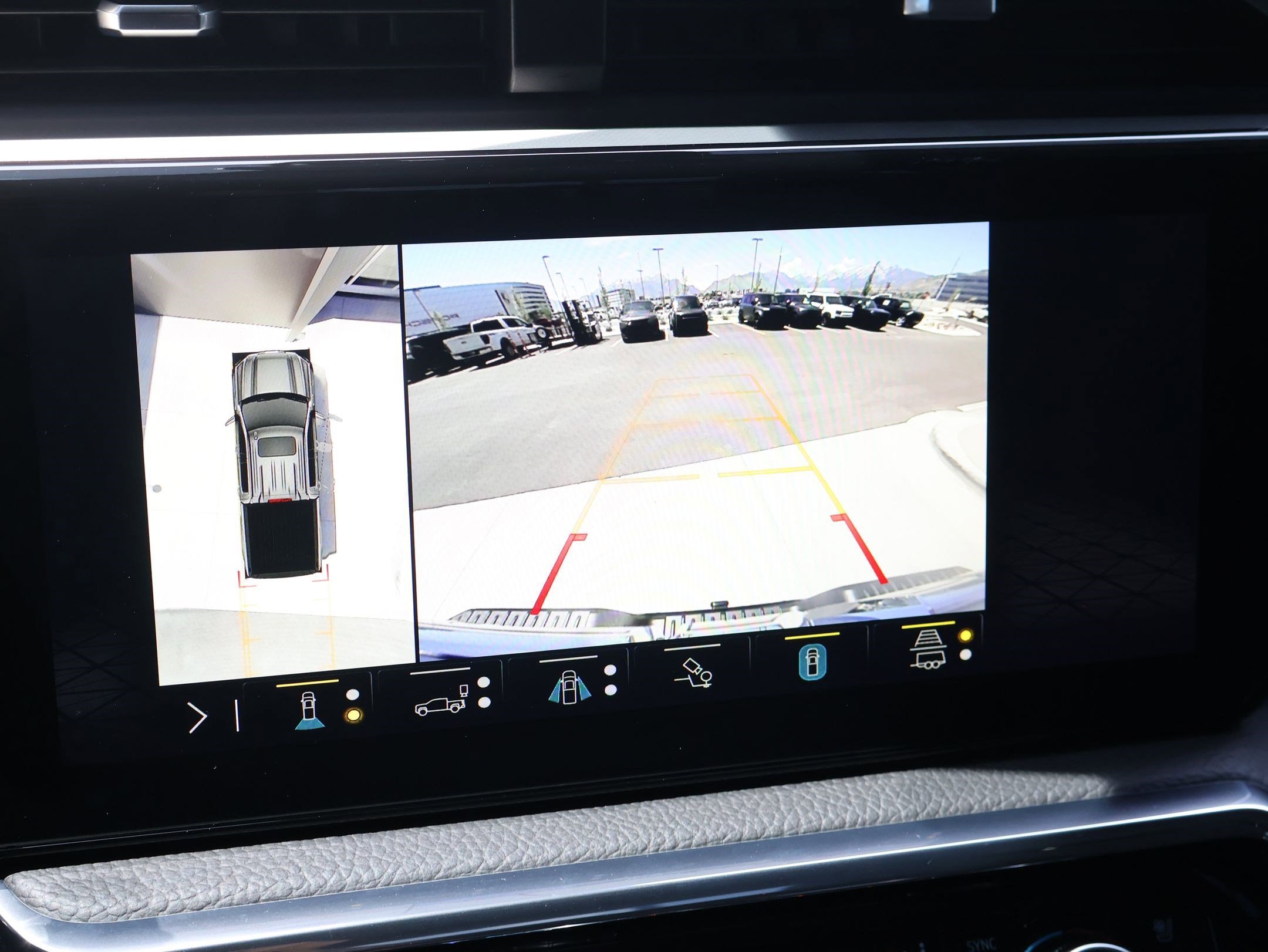 Used 2023 Onyx Black GMC Denali image 18