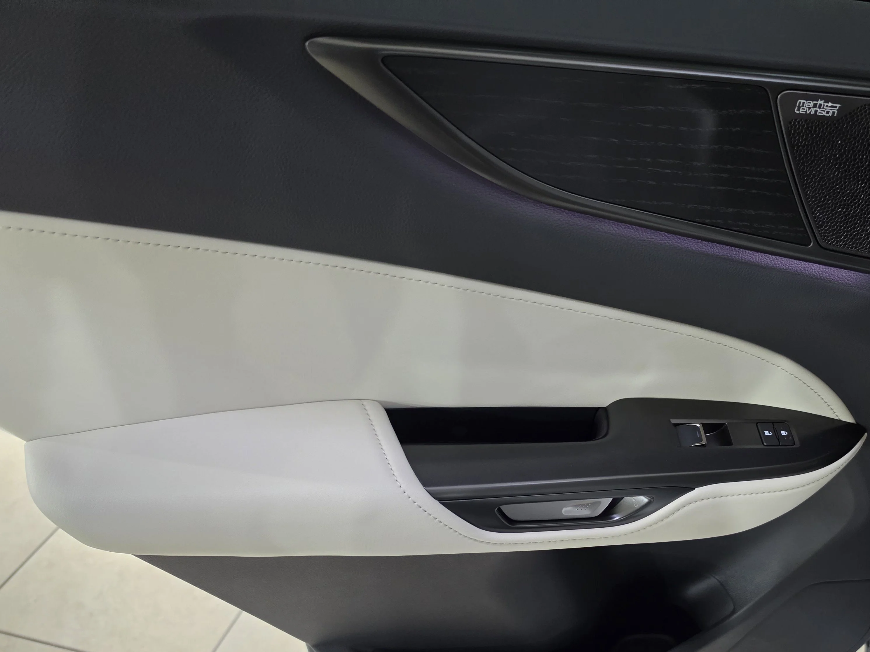 New 2026 Ultra White Lexus Luxury image 7
