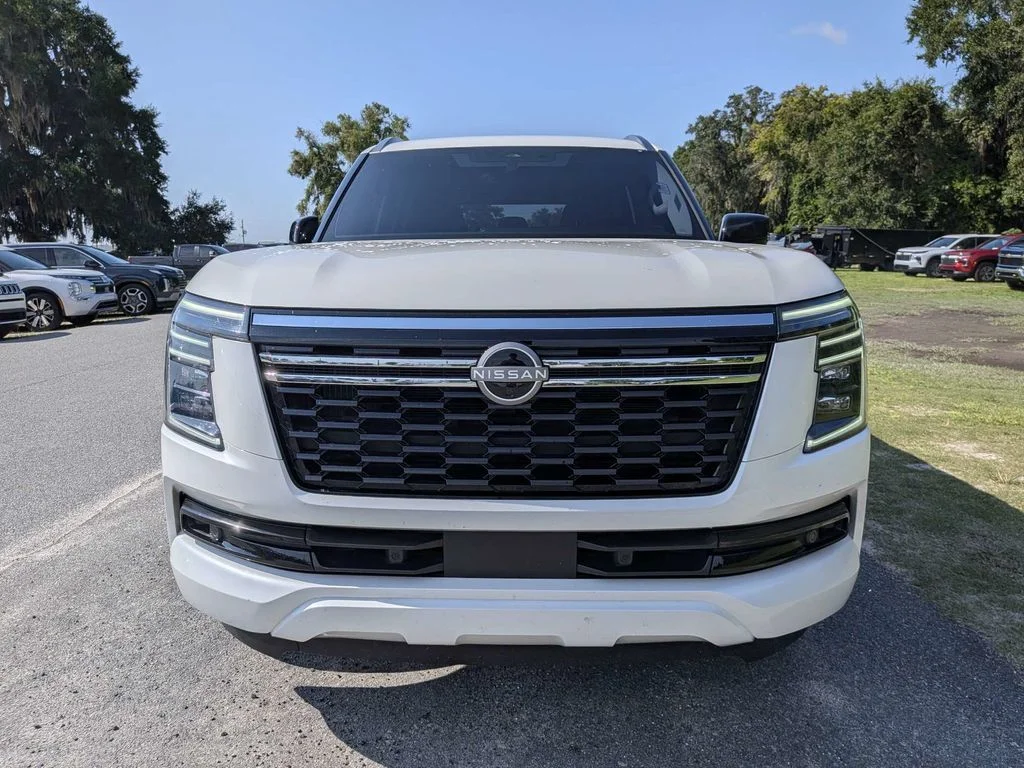 Used 2025 White Nissan SV image 8