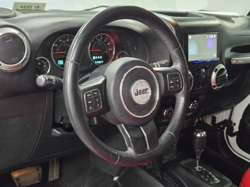 Used 2017 Bright White Clearcoat Jeep Sahara image 14