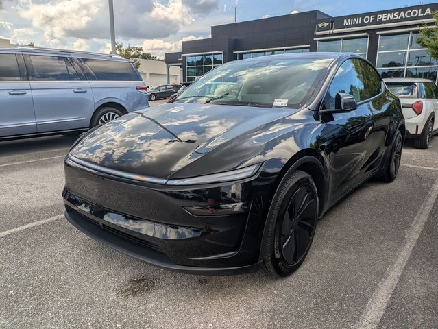 2026 Tesla Model Y 