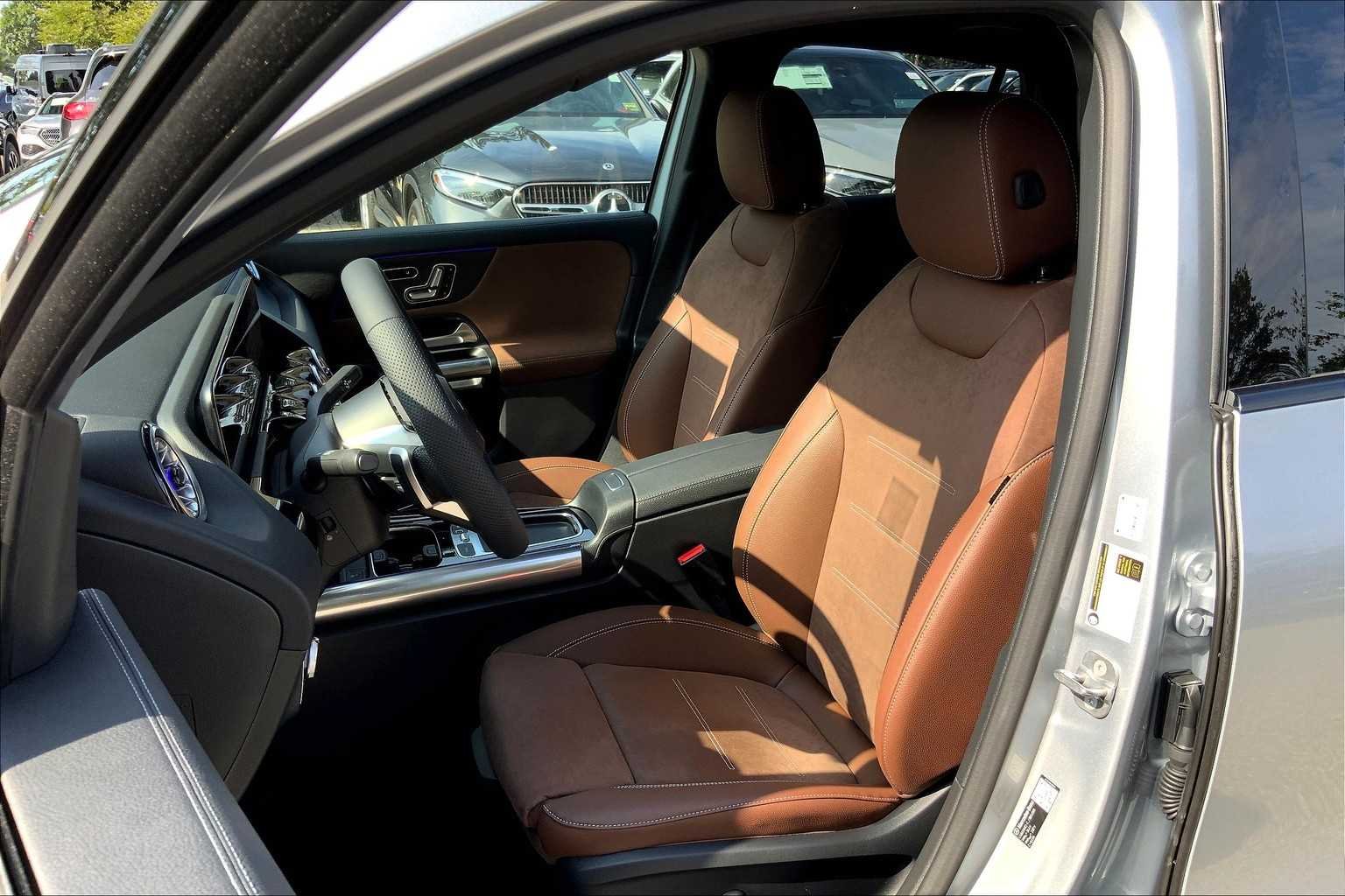 Certified Used 2026 Cirrus Silver Metallic Mercedes-Benz GLA 250 image 12