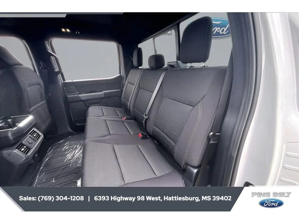 New 2026 Avalanche Ford XLT image 20