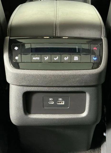 Certified Used 2025 Graphite Shadow INFINITI PURE image 18