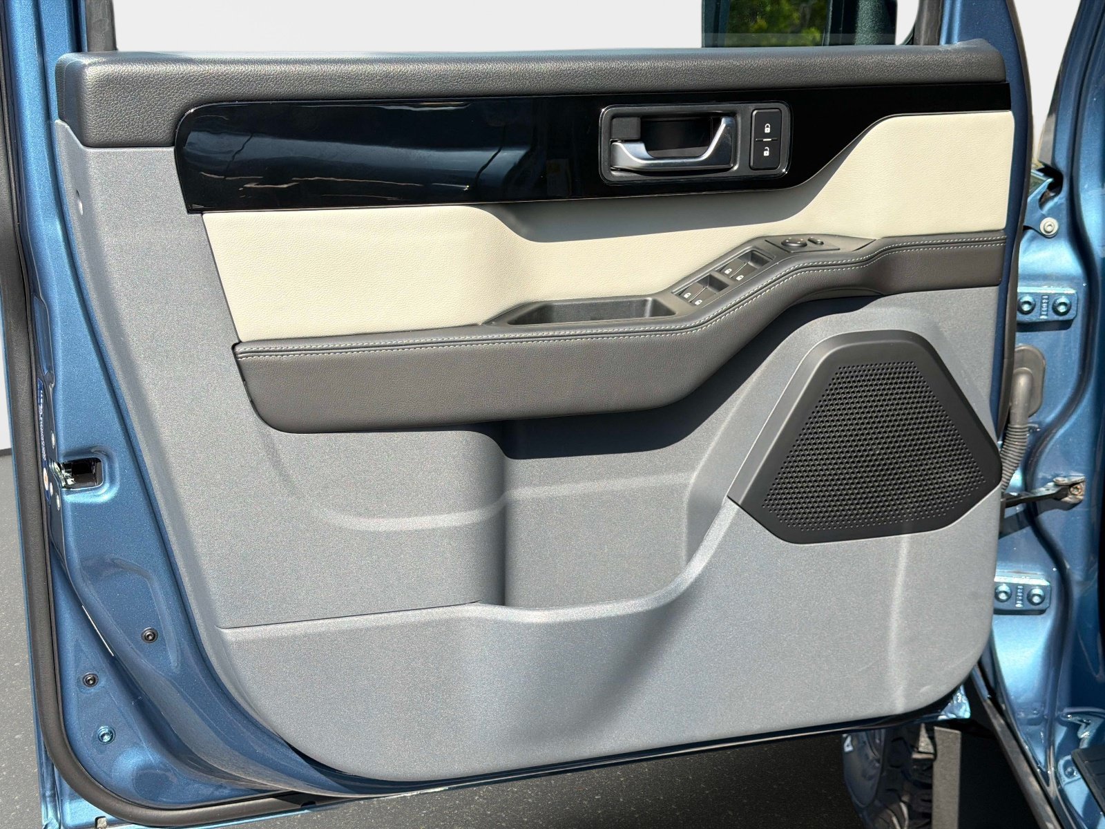 New 2025 Shale Blue Metallic INEOS Trialmaster Edition image 14