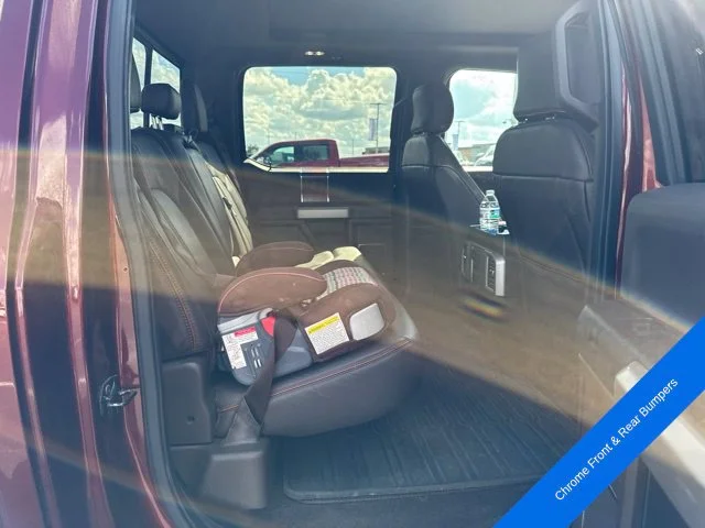 Used 2015 Red Ford King Ranch image 16