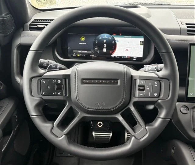 New 2026 Narvik Black Land Rover OCTA Black image 15