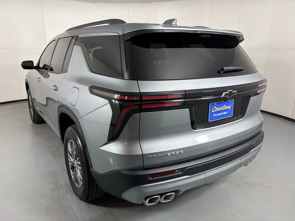 New 2026 Sterling Gray Metallic Chevrolet LT image 7