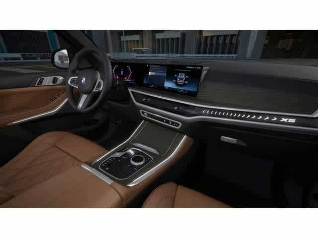 Used 2026 Tanzanite Blue II Metallic BMW sDrive40i image 14