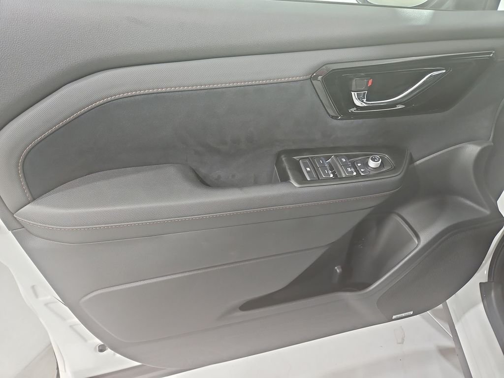 New 2026 White Subaru Sport image 10