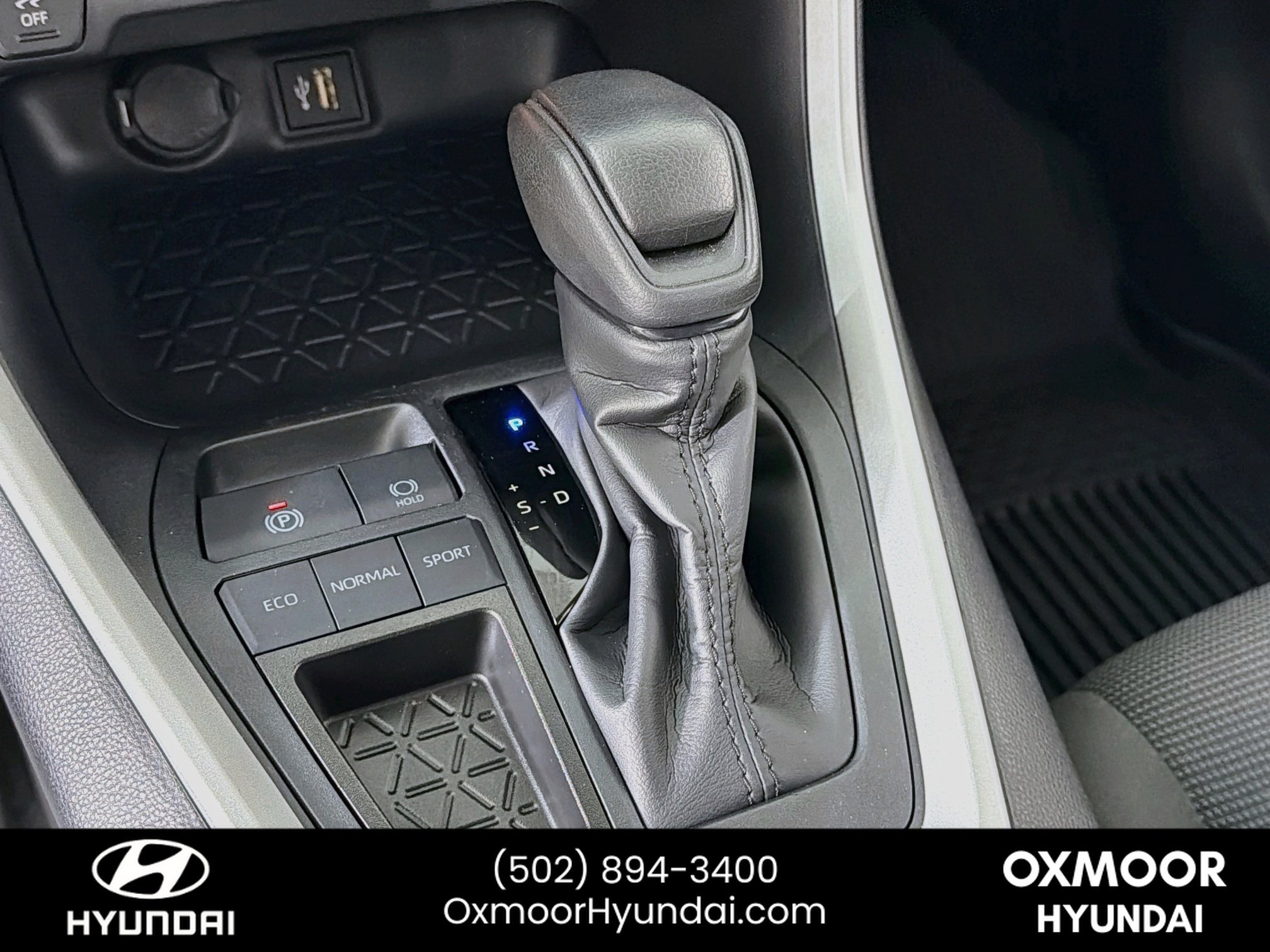 Used 2025 Silver Sky Metallic Toyota LE image 17