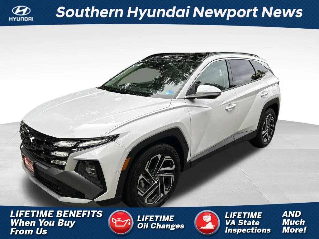 Used 2025 White Hyundai Limited image 1