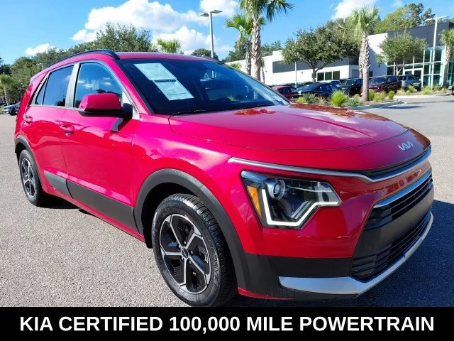 Used 2024 Red Kia LX image 2