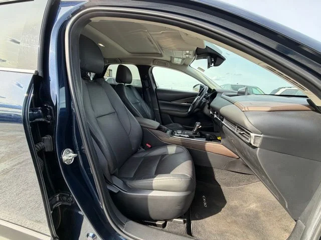 Used 2021 Blue Mazda Premium image 17