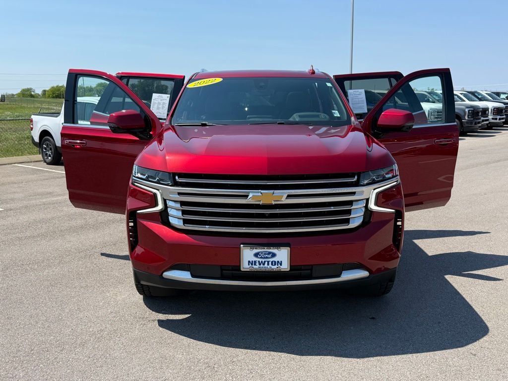 Used 2022 Red Chevrolet High Country image 24
