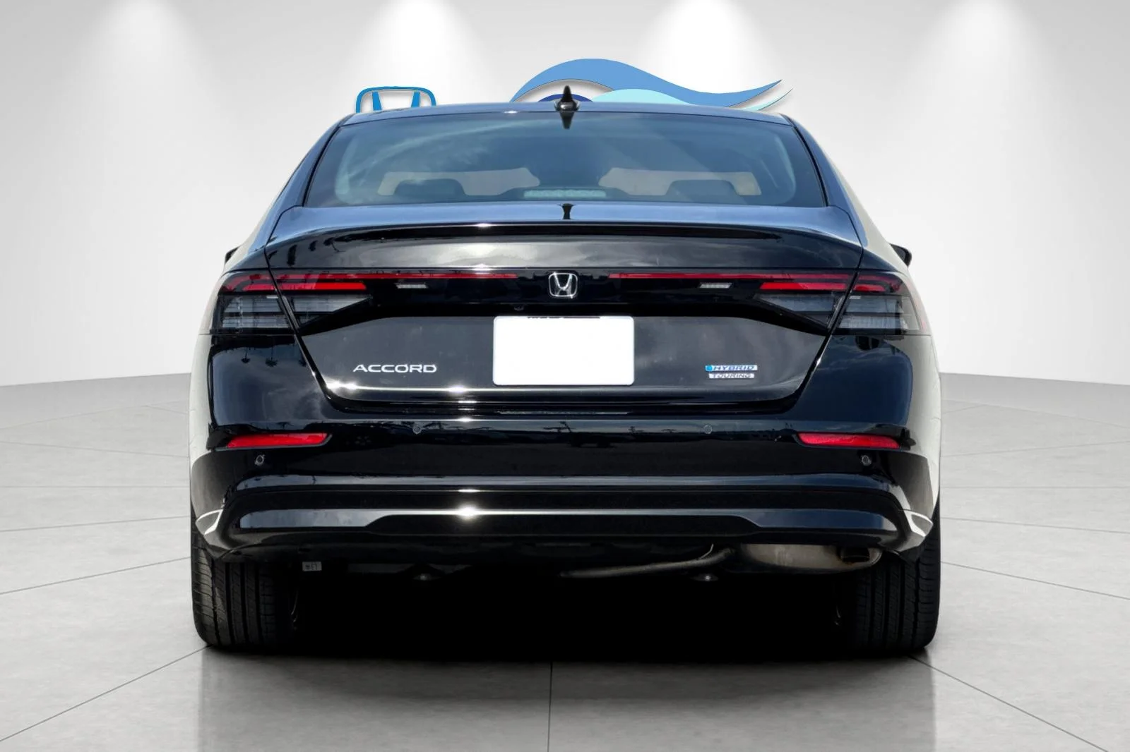 New 2026 Crystal Black Pearl Honda Touring image 4