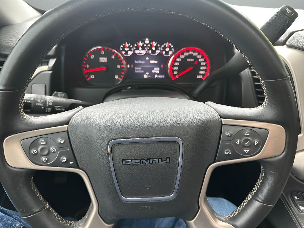 Used 2015 Iridium Metallic GMC Denali image 30