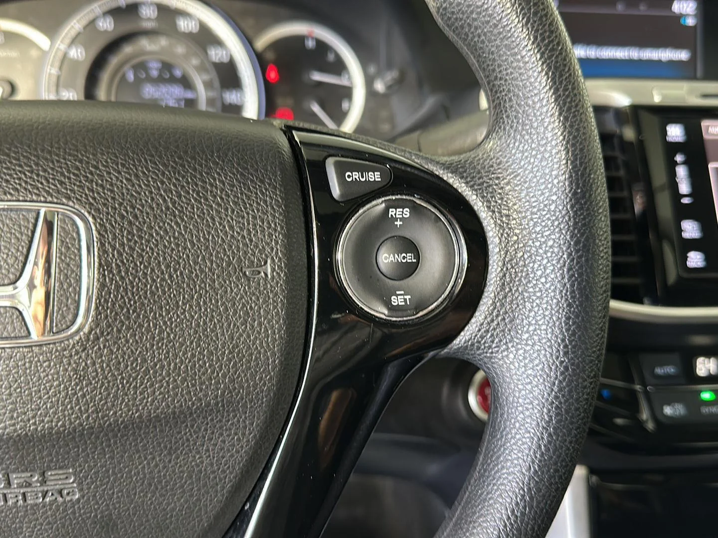 Used 2017 Lunar Silver Metallic Honda EX image 12