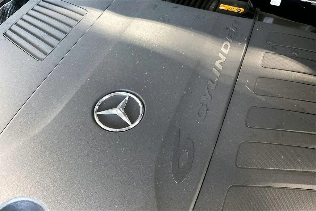 New 2026 Selenite Grey Metallic Mercedes-Benz GLS 450 image 30